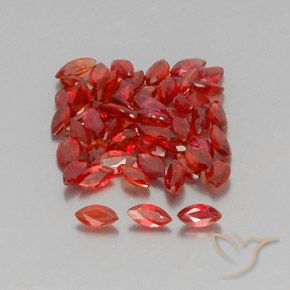 Gemme di Zaffiro Rosso scuro naturale da 4.66 ct, Taglio marquise, VS-SI