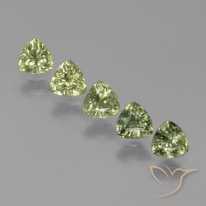 Gemme di Zaffiro Verde foresta chiaro naturale da 1.84 ct, Taglio trillion, VS