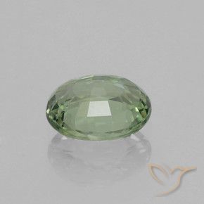 Zaffiro Medium Light Green naturale da 0.83 ct, Ovale, VVS-VS
