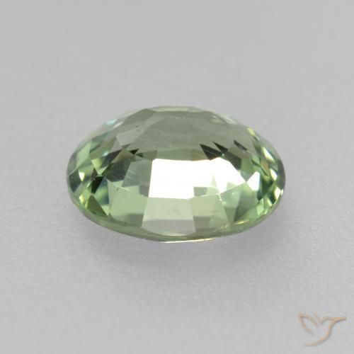 Zaffiro Medium Light Green naturale da 0.76 ct, Ovale, VVS-VS