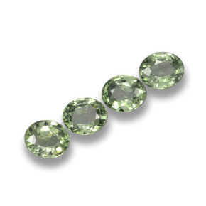 Gemme di zaffiro medium light green naturale da 3,02 ct, taglio ovale, VVS-VS