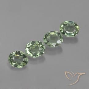 Gemme di Zaffiro Verde foresta chiaro naturale da 3.28 ct, Ovale, VVS-VS