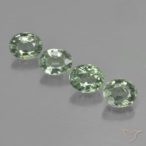 3.28ctw Naturale Verde medio-chiaro Zaffiro, Ovale, VVS-VS