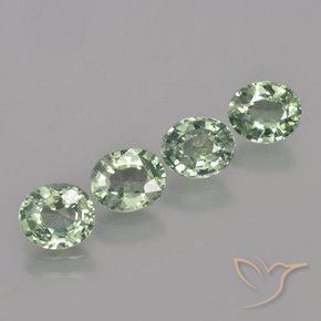 Gemme di Zaffiro Verde muschio naturale da 3.28 ct, Ovale, VVS-VS