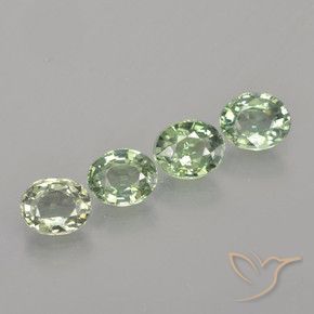 Gemme di Zaffiro Verde muschio naturale da 3.22 ct, Ovale, VVS-VS