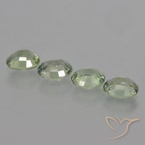 Gemme di Zaffiro Verde foresta naturale da 3.30 ct, Ovale, VVS-VS