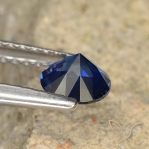 Zaffiro Azzurro crepuscolare naturale da 0.57 ct, Rotondo, VVS-VS