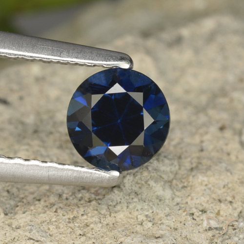 Zaffiro Blu scuro naturale da 0.62 ct, Rotondo, VVS