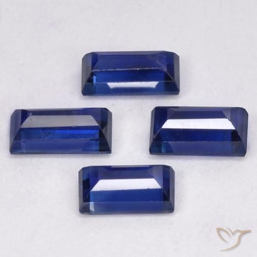 Gemme di Zaffiro Azzurro crepuscolare naturale da 1.63 ct, Taglio a baguette, VS