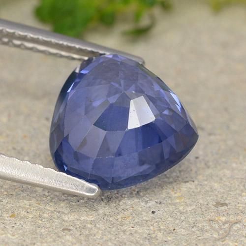 Zaffiro Blu fiordaliso naturale da 4.81 ct, Forma a pera, VS
