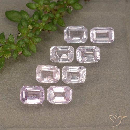 Gemme di Zaffiro Tono rosa molto chiaro naturale da 2.14 ct, Taglio smeraldo, VS