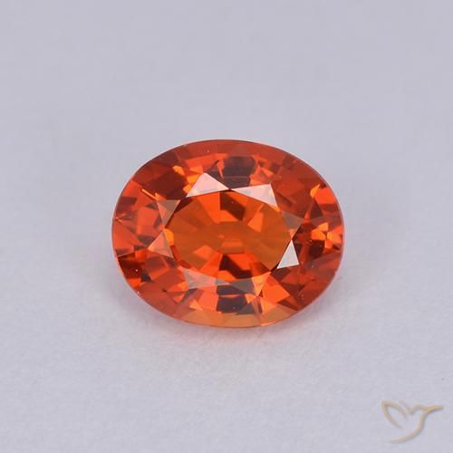 0.88ct Naturale Rosso cremisi brillante Zaffiro, Ovale, VVS