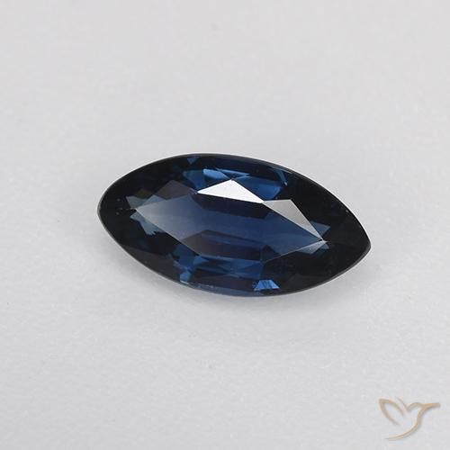 Zaffiro Azzurro crepuscolare naturale da 0.69 ct, Taglio marquise, VVS-VS