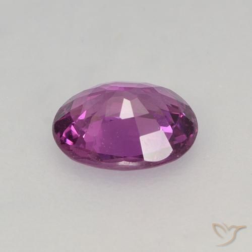 Zaffiro Viola Rosato Intenso naturale da 0.68 ct, Ovale, VVS