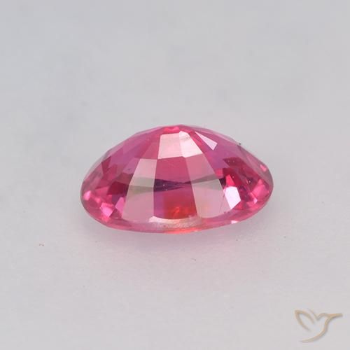 Zaffiro Rosa intenso naturale da 0.58 ct, Ovale, VVS-VS