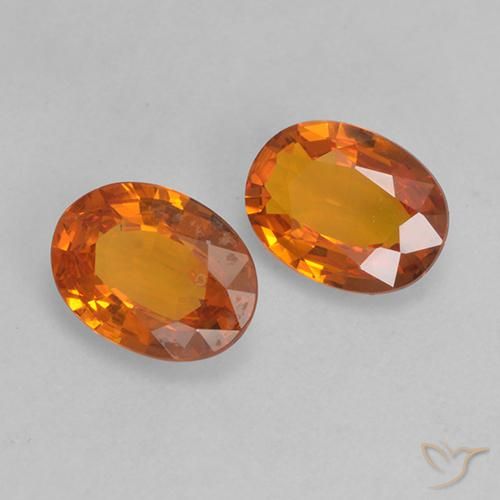 Gemme di Zaffiro Arancio Medio naturale da 1.31 ct, Ovale, VVS-VS