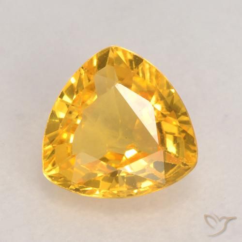 Zaffiro Dorato medio naturale da 0.62 ct, Taglio trillion, VVS-VS
