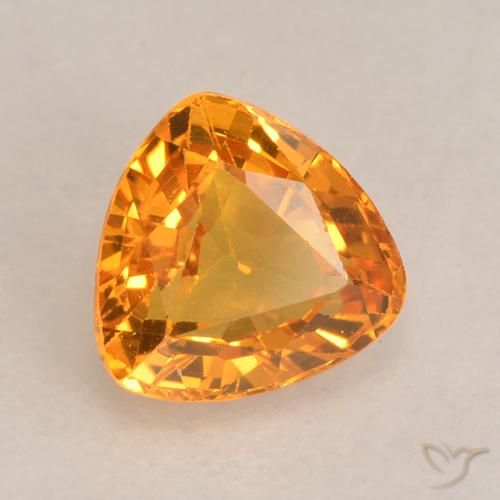 Zaffiro Arancio Medio naturale da 0.76 ct, Taglio trillion, VVS-VS