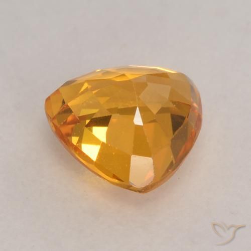 Zaffiro Arancio Medio naturale da 0.76 ct, Taglio trillion, VVS-VS
