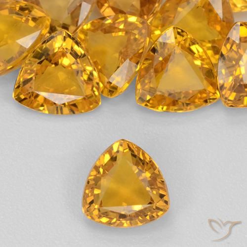 Zaffiro Dorato scuro naturale da 0.62 ct, Taglio trillion, VVS-VS