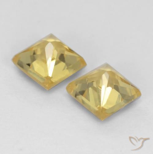 Gemme di Zaffiro Dorato naturale da 0.56 ct, Quadrato, VS