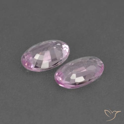 Gemme di Zaffiro Viola rosato chiaro naturale da 0.47 ct, Ovale, VVS-VS