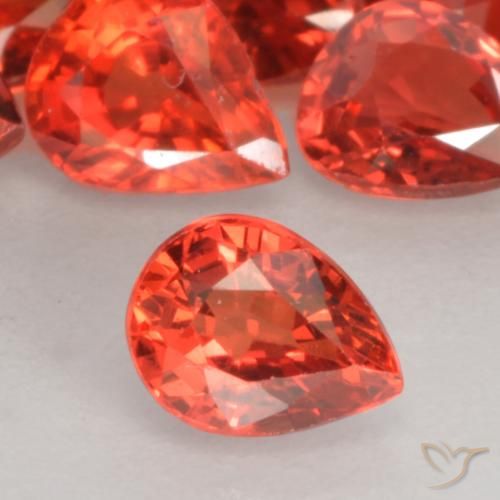Zaffiro Rosso medio naturale da 0.38 ct, Forma a pera, VVS-VS