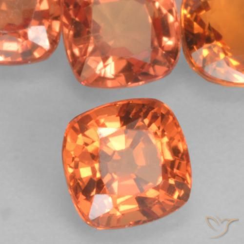 Zaffiro Arancio Medio naturale da 0.54 ct, Cuscino, VVS-VS