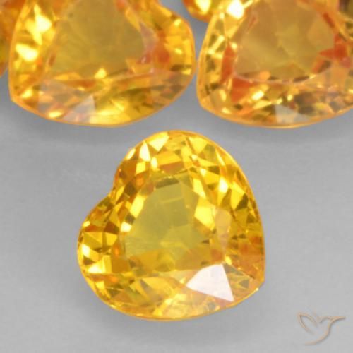 Zaffiro Oro medio naturale da 0.51 ct, Cuore, VVS-VS