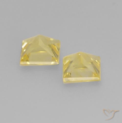 Gemme di Zaffiro Giallo Toscana naturale da 0.66 ct, Quadrato, VVS-VS