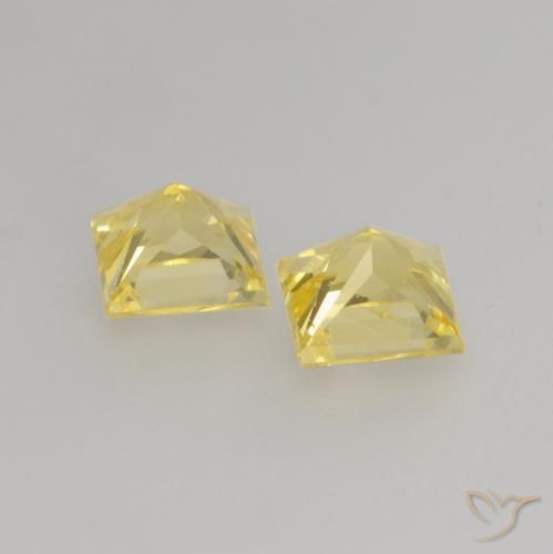 Gemme di Zaffiro Giallo medio-chiaro naturale da 0.69 ct, Quadrato, VVS-VS