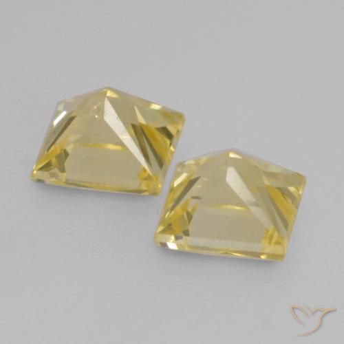 Gemme di Zaffiro Giallo Toscana naturale da 0.49 ct, Quadrato, VS