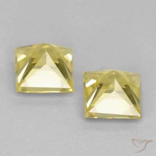 Gemme di Zaffiro Giallo Toscana naturale da 0.62 ct, Quadrato, VVS-VS