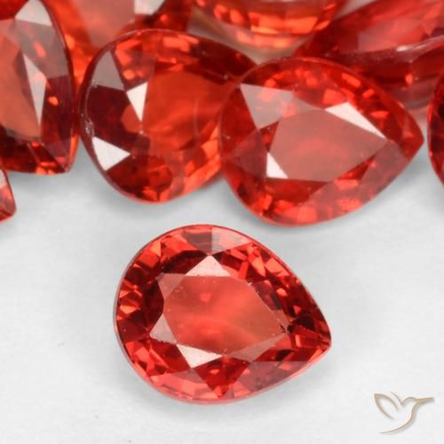 0.47ct Naturale Rosso cremisi brillante Zaffiro, Forma a pera, VVS-VS