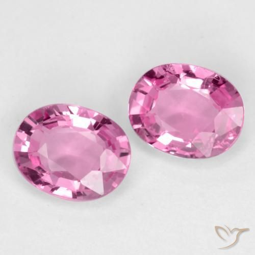 Gemme di Zaffiro Rosa scuro naturale da 0.79 ct, Ovale, VVS-VS