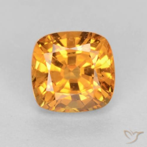 0.51ct Naturale Arancio Scuro-Oro Zaffiro, Cuscino, VS