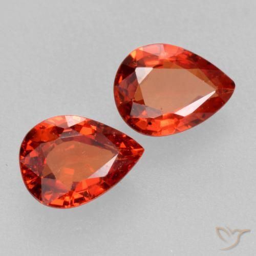 Gemme di Zaffiro Rosso fuoco naturale da 0.75 ct, Forma a pera, VS