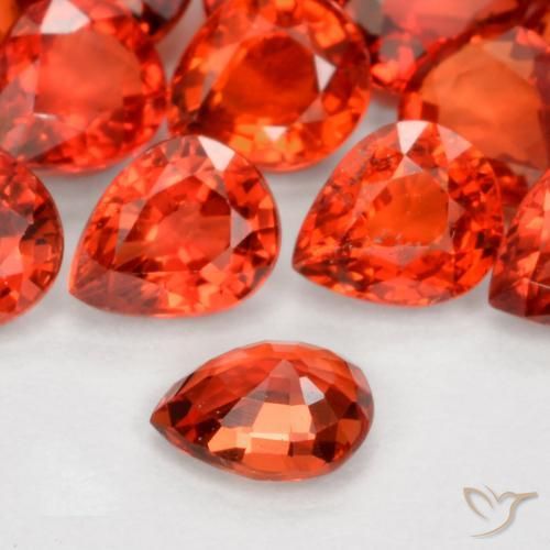 Zaffiro Rosso medio naturale da 0.42 ct, Forma a pera, VVS-VS