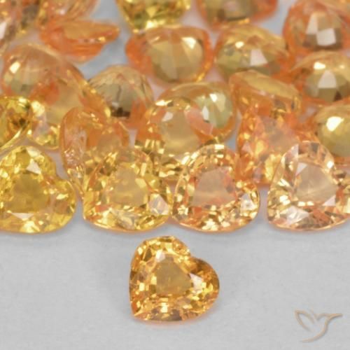 0.25ct Naturale Arancio-Oro Zaffiro, Cuore, VS