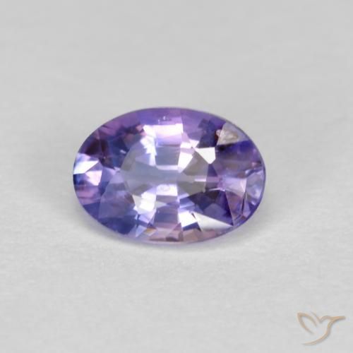 Zaffiro Viola Chiaro Medio naturale da 0.57 ct, Ovale, VS