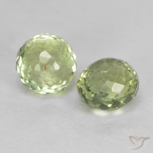 Gemme di Zaffiro Verde salvia molto chiaro naturale da 1.06 ct, Rotondo, VS