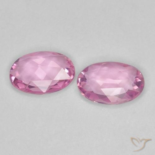 Gemme di Zaffiro Rosa Molto Chiaro naturale da 0.74 ct, Ovale, VVS-VS