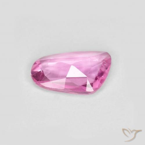Zaffiro Rosa intenso naturale da 0.64 ct, Taglio a fantasia, VS
