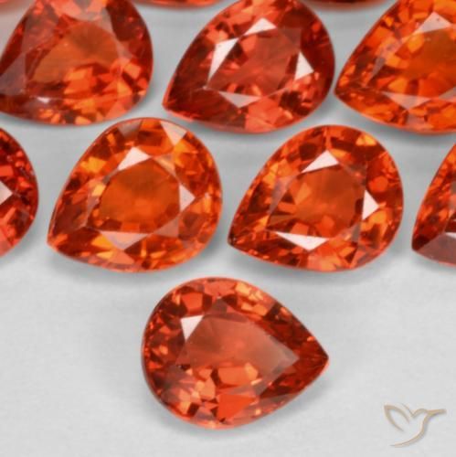 Zaffiro Rosso fuoco naturale da 0.43 ct, Forma a pera, VVS-VS