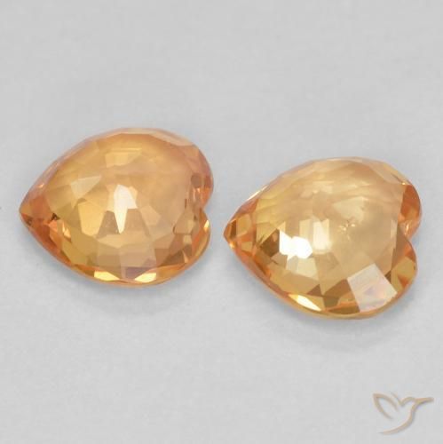 Gemme di Zaffiro Arancio Intenso naturale da 0.72 ct, Cuore, VS