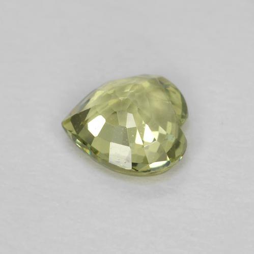 Zaffiro Verde oliva naturale da 0.36 ct, A forma di cuore, VVS-VS