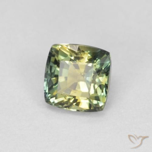 Zaffiro Multicolore naturale da 0.65 ct, Cuscino, VVS