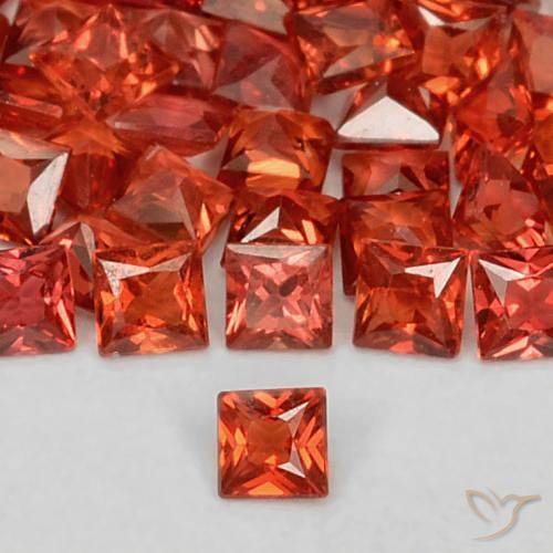0.08ct Naturale Rosso intenso Zaffiro, Quadrato, VS