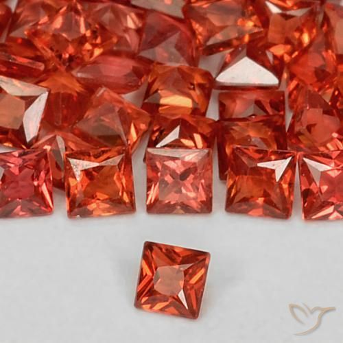 Zaffiro Rosso intenso naturale da 0.08 ct, Quadrato, VS