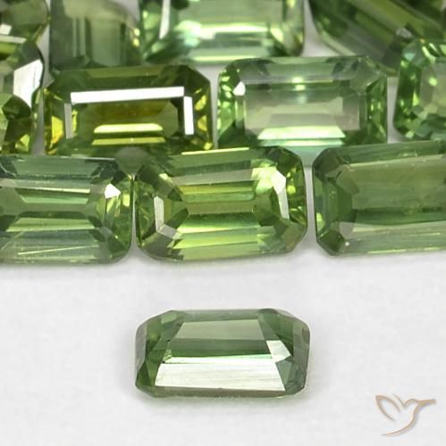 Zaffiro Medium Light Green naturale da 0.40 ct, Ottagonale / Taglio smeraldo, VS